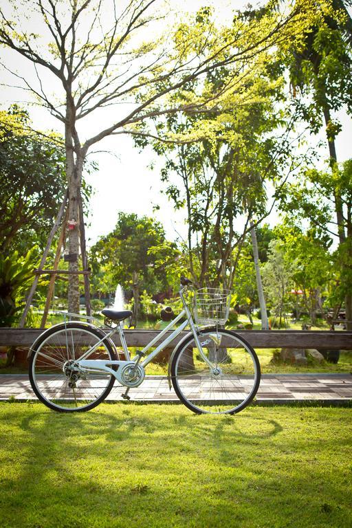 Bueng Bua Thong Resort Ban Huai Yai Exteriér fotografie