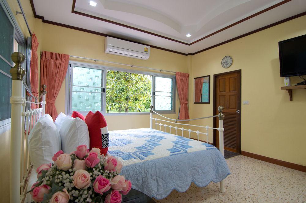 Bueng Bua Thong Resort Ban Huai Yai Exteriér fotografie